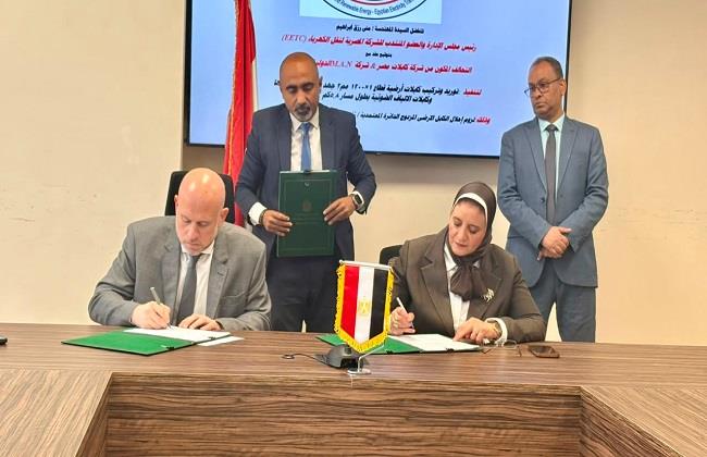 «نقل الكهرباء» توقع عقد إحلال الكابل الأرضي المزدوج المعتمدية/زنين لدعم استقرار الشبكة الكهربائية