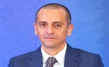 محافظ أسوان يشدد على ضرورة اتخاذ الإجراءات القانونية اللازمة تجاه أى مركبة توك توك غير مرخصة