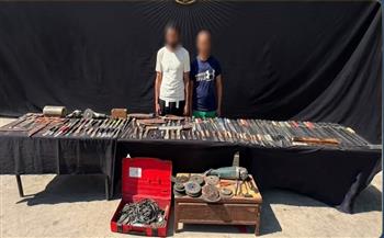 ضبط ورشة لتصنيع الأسلحة البيضاء بحوزة شخصين في بولاق أبو العلا