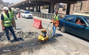 محافظ الجيزة يتابع أعمال صيانة ورفع كفاءة ورصف كوبري أرض اللواء لضمان السلامة المرورية