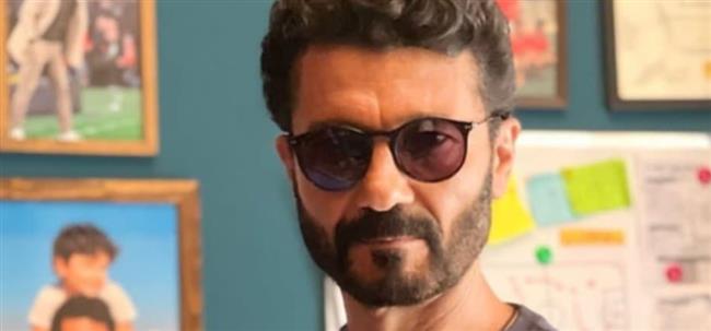 خالد النبوي يكشف عن كواليس جديدة من مسلسل «طاهر المصري»