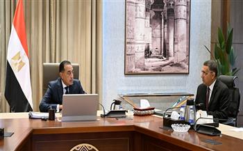 رئيس الوزراء يتابع مع محافظ القليوبية الموقف التنفيذي لعدد من المشروعات التنموية والخدمية