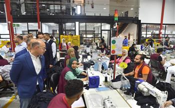 وزير الاستثمار يتفقد مصنع أليكس أباريز للملابس الجاهزة ضمن جولة موسعة بمحافظة الإسكندرية