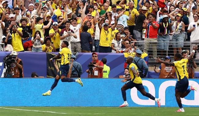 العرب في المونديال.. فوز الإكوادور على ألمانيا يؤجل تأهل مصر للدور الثاني