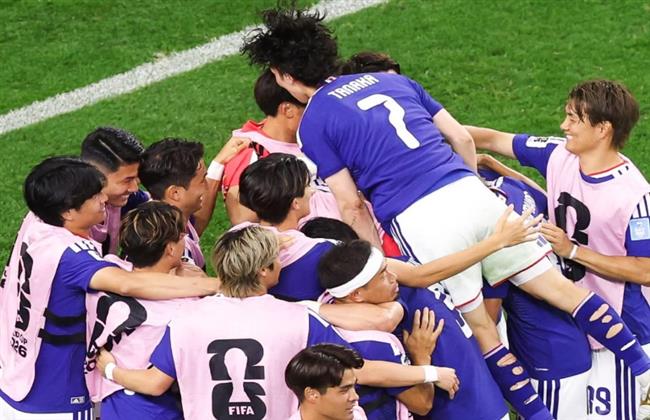 كأس العالم 2026.. الكمبيوتر الياباني يفك الشفرة السويدية ويتأهل للدور الثاني