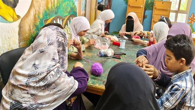 ورش الكروشيه والخرز تتألق في النشاط الصيفي بقصر ثقافة الفيوم لتنمية المهارات الإبداعية