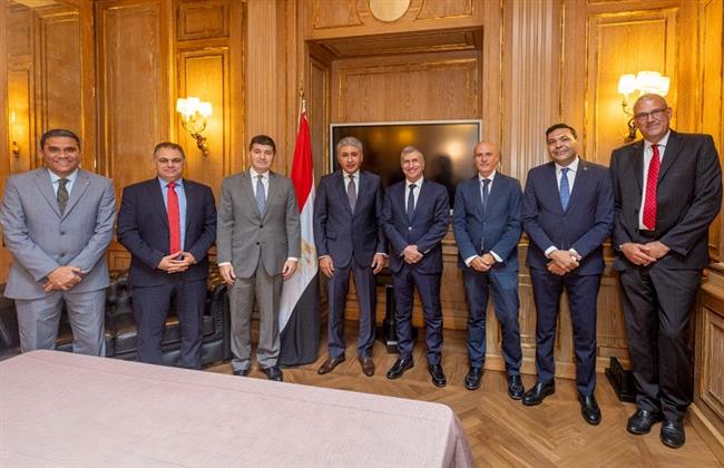 وزير السياحة يلتقي بمسئولي ومنظمي الرحلات وقيادات شركات الطيران الإيطالية    