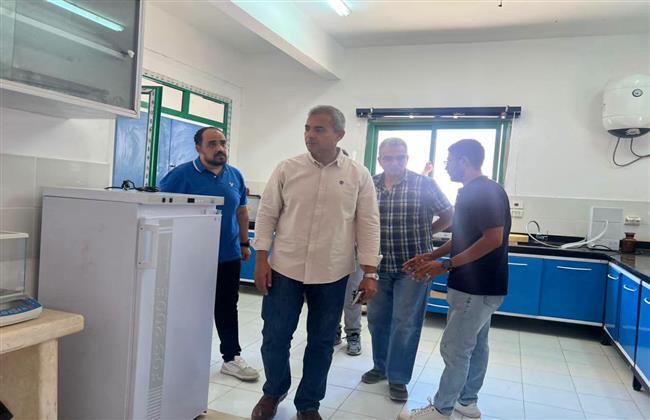 رئيس مياه البحر الأحمر يتفقد محطة تحلية القصير ويؤكد على انتظام مواعيد الضخ  