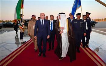 وزير الداخلية اللبناني يصل الكويت في مستهل زيارة رسمية