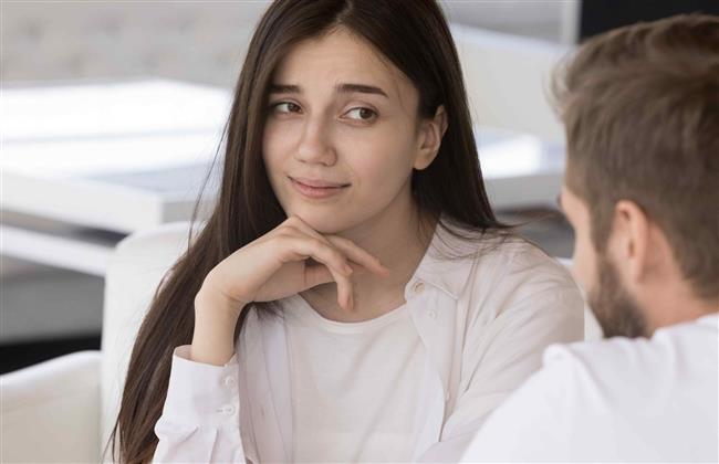 قبل فوات الأوان.. علامات تؤكد تهرب شريكك من الالتزام