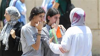 تباين آراء طلاب الثانوية العامة بسوهاج حول امتحان اللغة العربية.. وشكاوى من صعوبة النحو