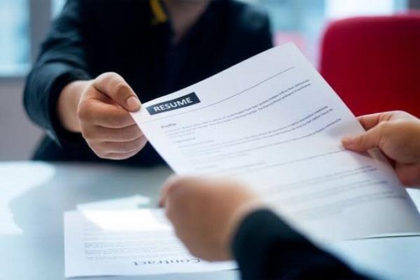 للباحثات عن وظيفة.. علامات تدفعك للانسحاب من مقابلة العمل
