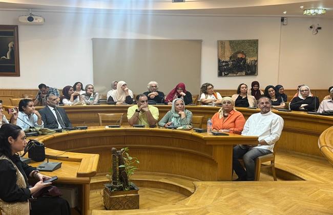 الأعلى للثقافة ينظم ندوة "الفن والتحولات الاجتماعية في مصر.. 30 يونيو والرؤية والانتماء"