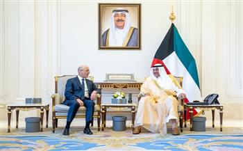 ولي العهد ورئيس الوزراء الكويتي يبحث مع وزير داخلية لبنان عددا من القضايا ذات الاهتمام المشترك