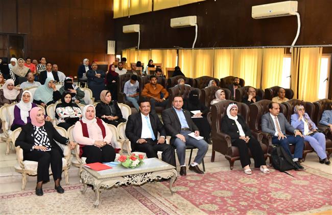  ندوة تعريفية حول المبادرة الوطنية للمشروعات الخضراء الذكية في دورتها الرابعة بالفيوم