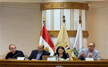 "نحو إنتاج عمل مسرحي استعراضي قومي عن ثورة 30 يونيو بعناصر فنية مختارة" في ندوة بالأعلى للثقافة 