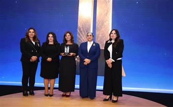 وزيرة التنمية المحلية والبيئة تشارك في الحفل السنوي لجوائز "قمة مصر للأفضل 2026 "