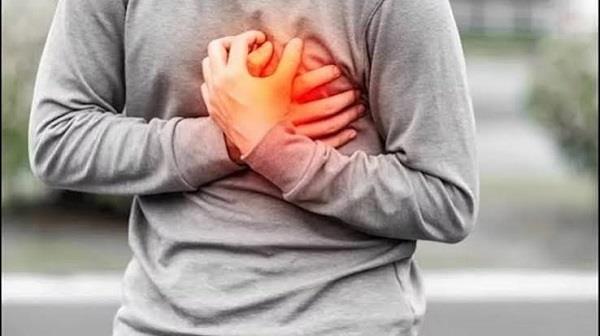 الصحة تقدم نصائح للحماية من تكرار جلطات القلب بعد الشفاء