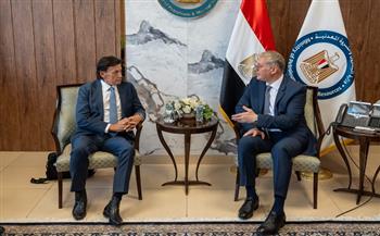 وزير البترول يبحث مع رئيس "دانة غاز" الإماراتية زيادة إنتاج الغاز من حقول الدلتا