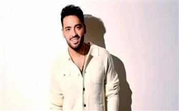 رامي جمال يشوق جمهوره لأول أغاني ألبومه الجديد: "دويتو مفاجأة"  