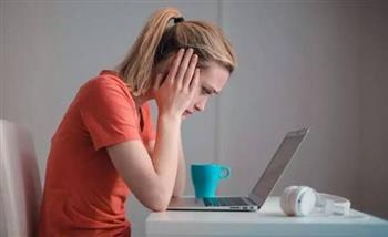 التبلد العاطفي عند المرأة.. علامات صامتة  تكشف معاناتك النفسية