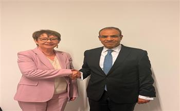 وزير الخارجية يؤكد أهمية اضطلاع مؤسسات التمويل الدولية بدور أكثر مرونة لمواجهة التداعيات الاقتصادية