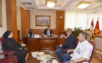 محافظ بورسعيد يستقبل رئيس جمعية بورسعيد التاريخية لبحث سبل الحفاظ على التراث 