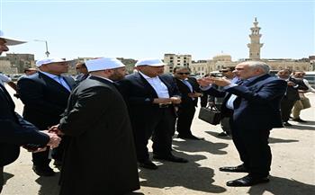 رئيس الوزراء يتفقد أعمال ترميم وإعادة إحياء مسجد المسبح والمنطقة المحيطة به المواجهة لمنطقة السيدة عائشة 