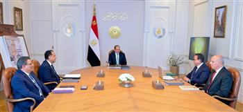 الرئيس السيسي يتابع تطوير منظومة التأمين الصحي الشامل ومشروعات القطاع الصحي في اجتماع مع مدبولي وعبد الغفار