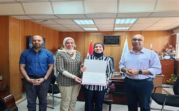 نائب وزير الصحة يوصي بمكافأة العاملين بإدارة مكافحة الأمراض المتوطنة بصحة الإسكندرية 
