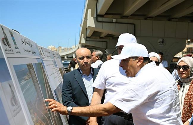 رئيس الوزراء يفتتح أعمال توسعة الكورنيش شرق مدينة الإسكندرية