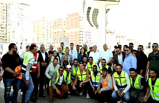 رئيس الوزراء يفتتح كوبري "الفريق أول سليمان عزت" بالإسكندرية