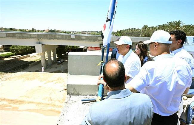 رئيس الوزراء يتفقد مشروع محور اللواء عمر سليمان بالإسكندرية