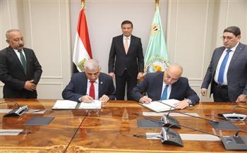 وزير الزراعة يشهد توقيع مشروعين تنمويين بين "بحوث الصحراء" و"أكساد" لتعزيز الأمن الغذائي