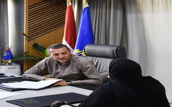 محافظ أسوان يواصل لقاءاته الجماهيرية الأسبوعية للإستماع إلى مطالب 30 مواطن ومواطنة 
