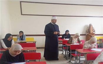 طلاب الثانوية الأزهرية في شمال سيناء يؤدون امتحان مادة النحو