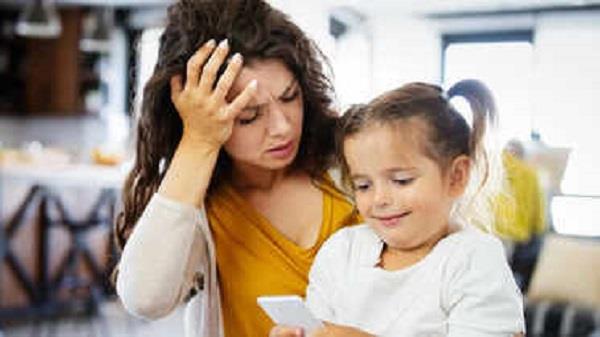 لحماية صحتك النفسية.. تعرفي إلى علامات الإرهاق الأبوي ونصائح التغلب عليه
