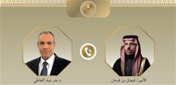 وزير الخارجية يبحث هاتفياً مع نظيره السعودي العلاقات الثنائية والتطورات الإقليمية
