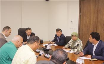 محافظ دمياط يتابع الموقف الخاص بملفات تقنين أراضي الدولة والمتغيرات المكانية والموجة الـ29