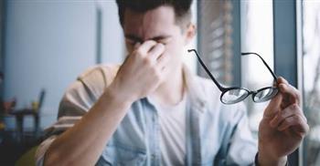 أسباب ضعف النظر بعد سن الأربعين
