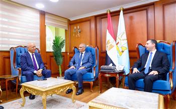 محافظ كفرالشيخ يستقبل النائب مصطفى بكري للمشاركة في مؤتمر «بر بحري» بمركز بلطيم