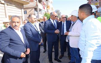 بعد توقف دام 6 سنوات.. محافظ كفرالشيخ يتفقد أعمال تنفيذ مشروع شبكات الغاز الطبيعي بالرياض