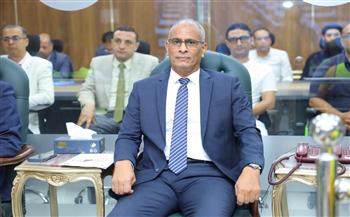 محافظ كفرالشيخ يتابع انتظام الخدمات والمرافق ويطمئن على سير خطة عمل الأجهزة التنفيذية