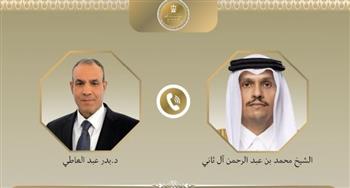 وزير الخارجية ونظيره القطري يبحثان هاتفيا مجريات وتطورات التصعيد الأخير في المنطقة