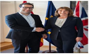 بريطانيا وإسبانيا توقعان خارطة طريق للتعاون الثنائي