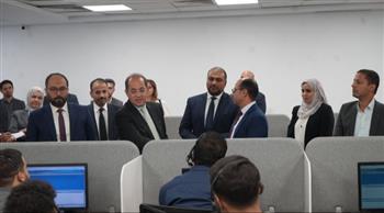 وزير المالية.. فى حوار مفتوح مع فريق الكول سنتر من الضرائب و«العقارية» وشركة «إى نابل» التابعة لـ «إى فاينانس»