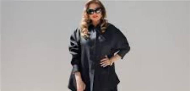 يسرا تخطف الأنظار بإطلالة ساحرة في أسبوع الموضة بباريس