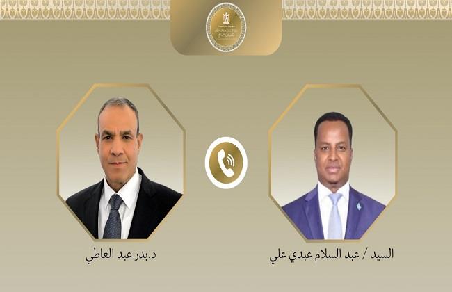 وزير الخارجية يبحث مع نظيره الصومالي العلاقات الثنائية وتطورات الأوضاع في القرن الأفريقي