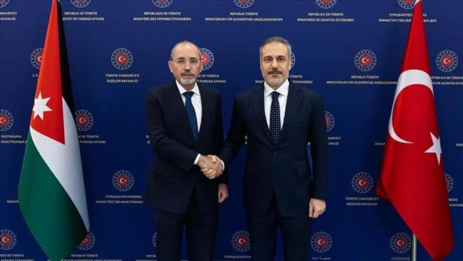 الأردن وتركيا يؤكدان تكريس التهدئة بالمنطقة ويحذران من استمرار الإجراءات الإسرائيلية بالأراضي الفلسطينية 