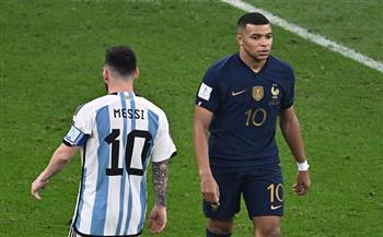 كأس العالم 2026.. هل يكسر مبابي وميسي رقم جوست فونتين القياسي ؟  